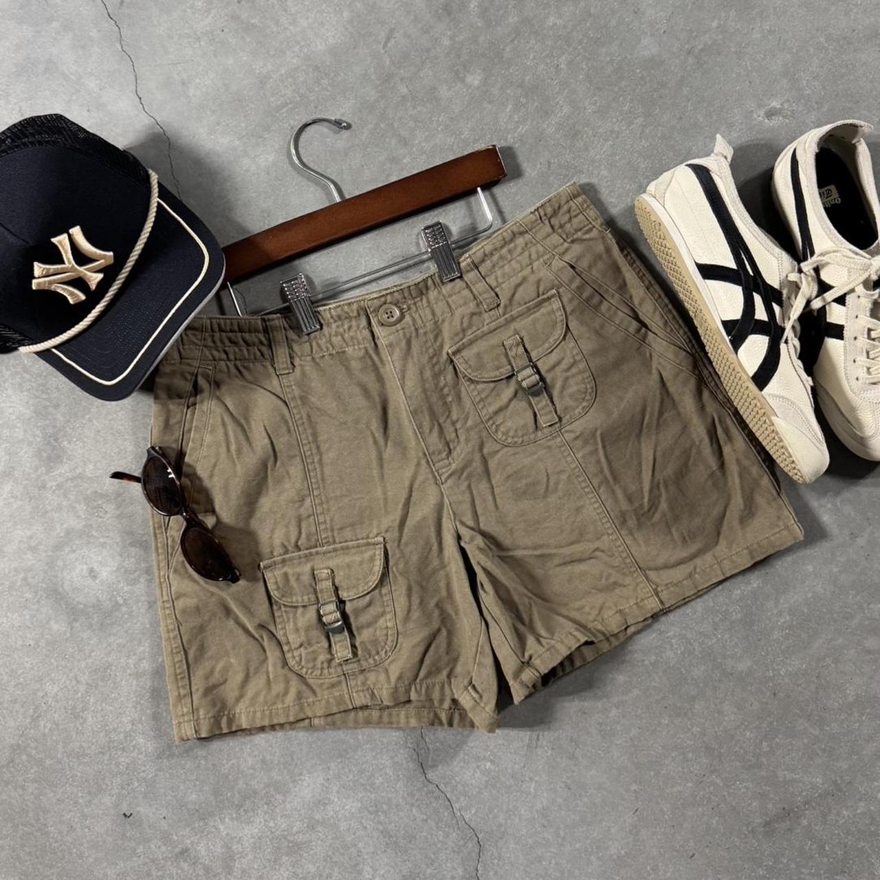 VINTAGE ALLISON BRITTNEY GREEN POCKET SHORTS 🪻