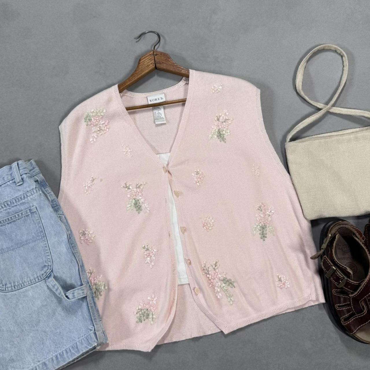 VINTAGE KORET PINK FLORAL SWEATER VEST 🌸