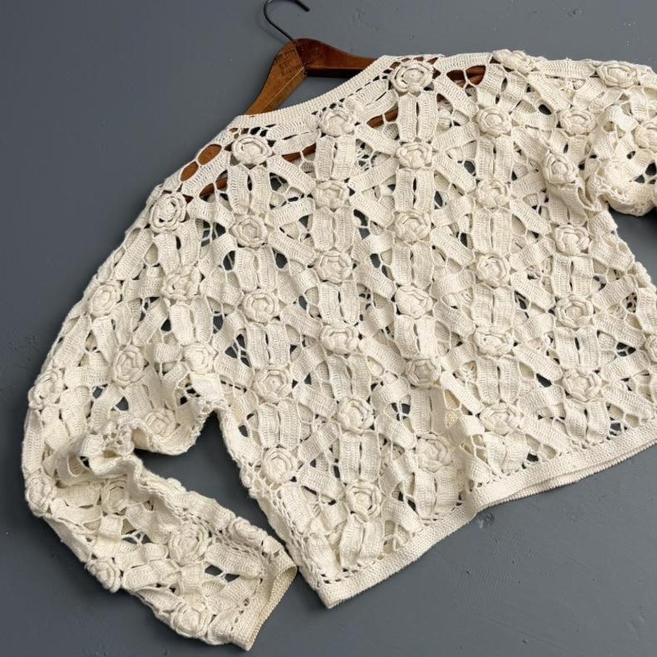 VINTAGE 90S STUDIO FLORAL CROCHET KNITTED CARDIGAN