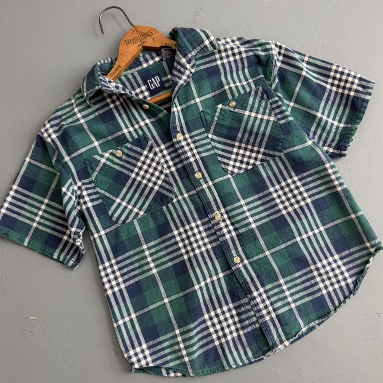 VINTAGE 90S GAP FLANNEL BUTTON DOWN 🌲