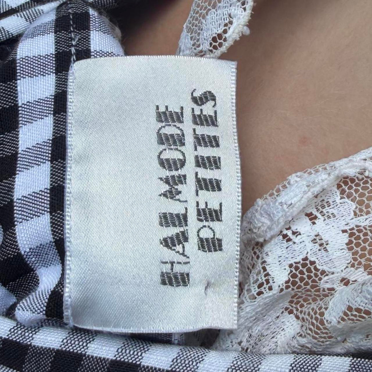 Vintage 90s gingham button down vest ๐