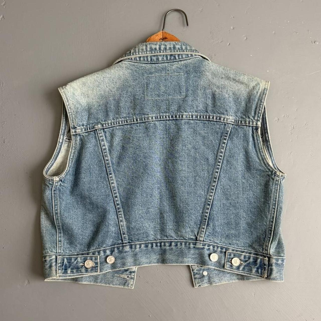 VINTAGE 90S DENIM VEST 🪐