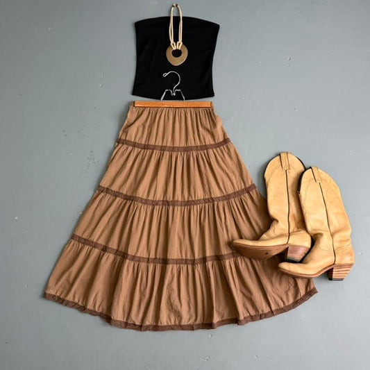 VINTAGE BROWN MAXI EYELET SKIRT 🤠