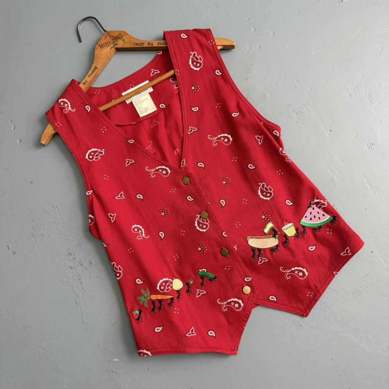 VINTAGE RED BANDANA PICNIC BUTTON VEST 🐜🐜🐜🍉🌭🥕🫛