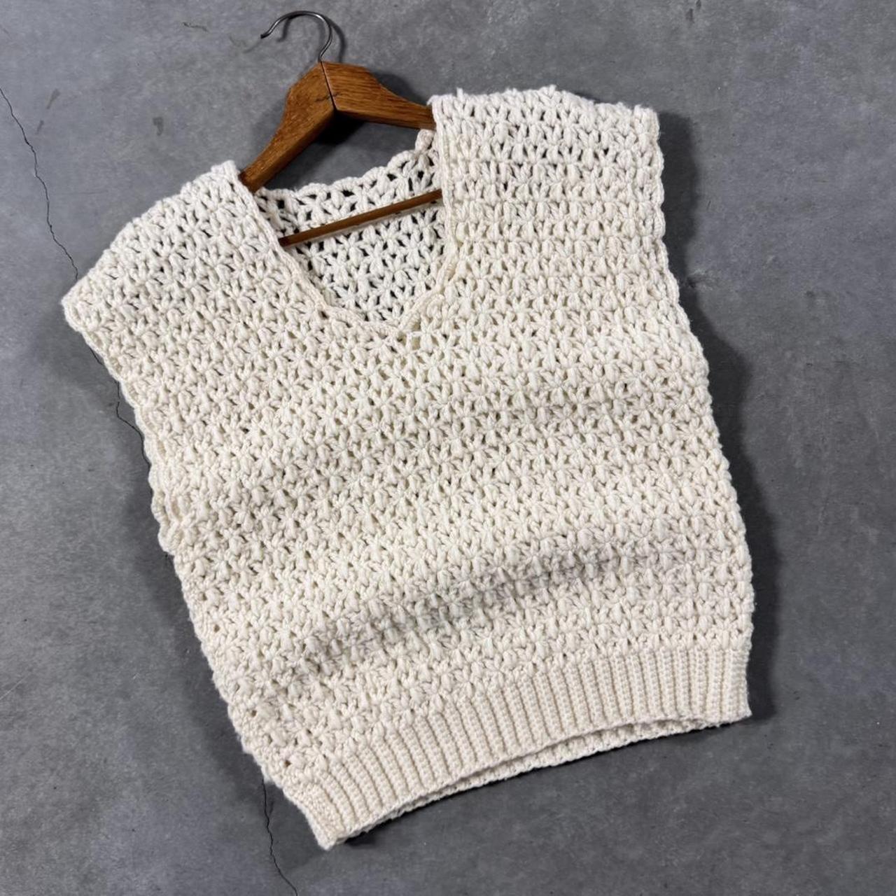 VINTAGE HANDMADE SHORT SLEEVE SWEATER VEST 🌿