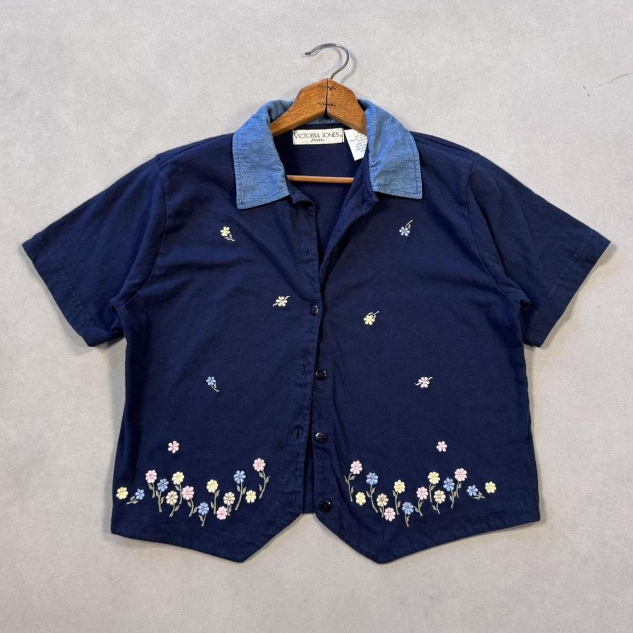 VINTAGE 90S VICTORIA JONES COLLARED FLORAL BUTTON DOWN 🌻🌷🪻
