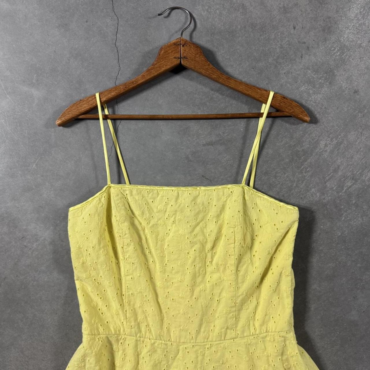 VINTAGE 90S STEPPIN OUT YELLOW EYELET MINI DRESS 🌻