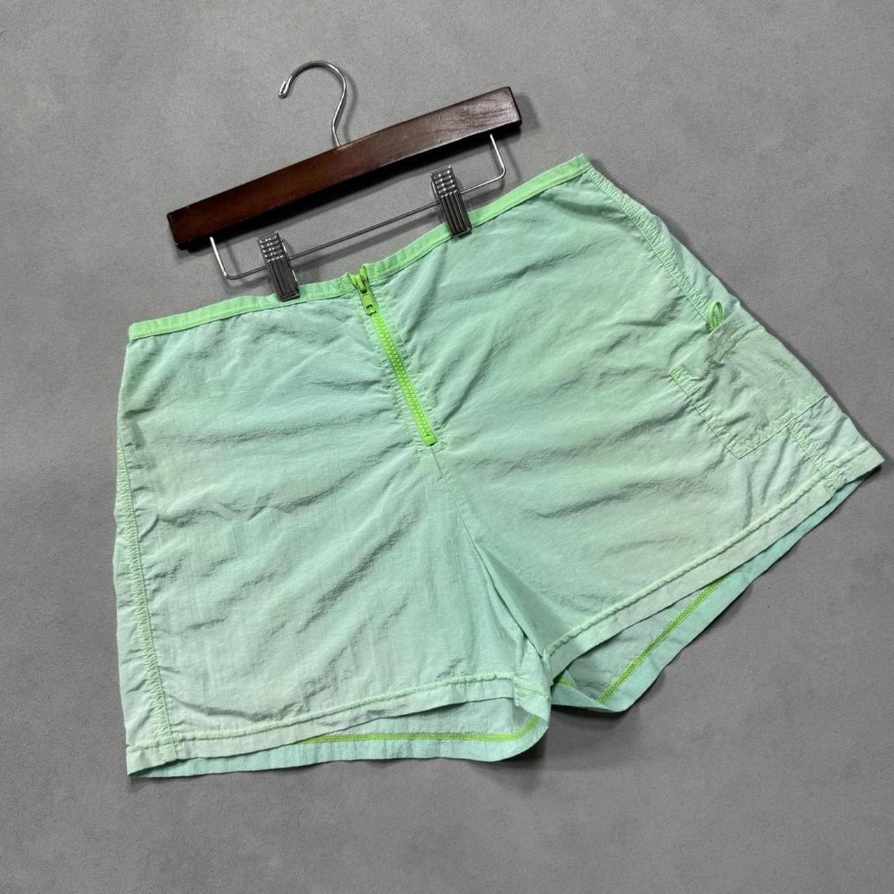VINTAGE GREEN ZIP SHORTS