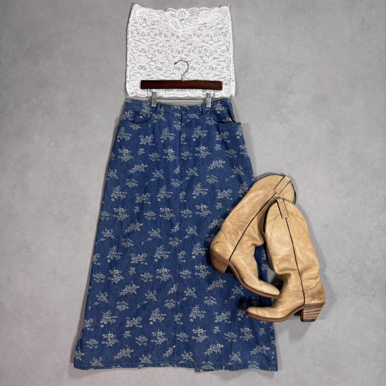 VINTAGE LIZ CLAIBORNE DENIM FLORAL MAXI SKIRT