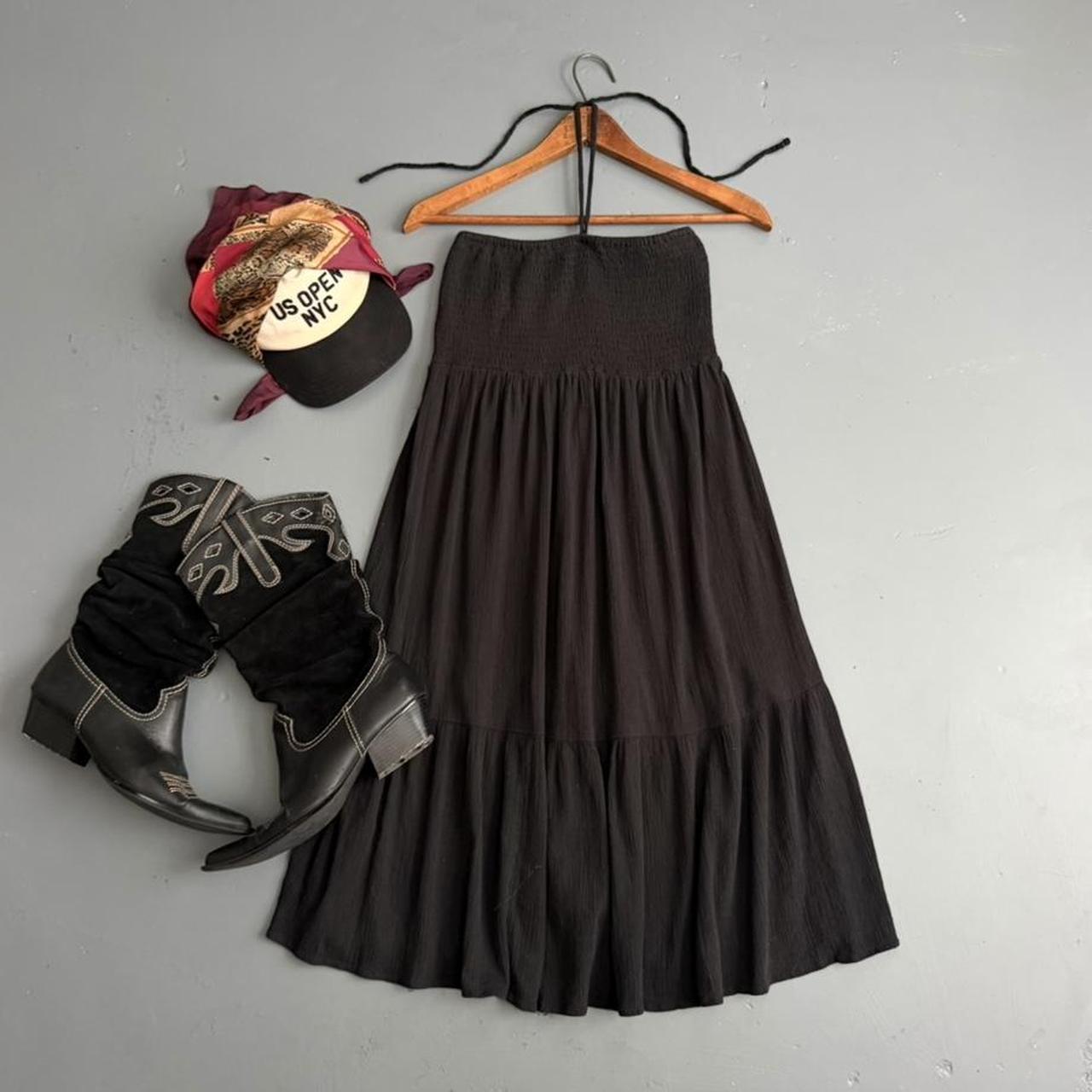 VINTAGE BLACK HALTER DRESS 🐞