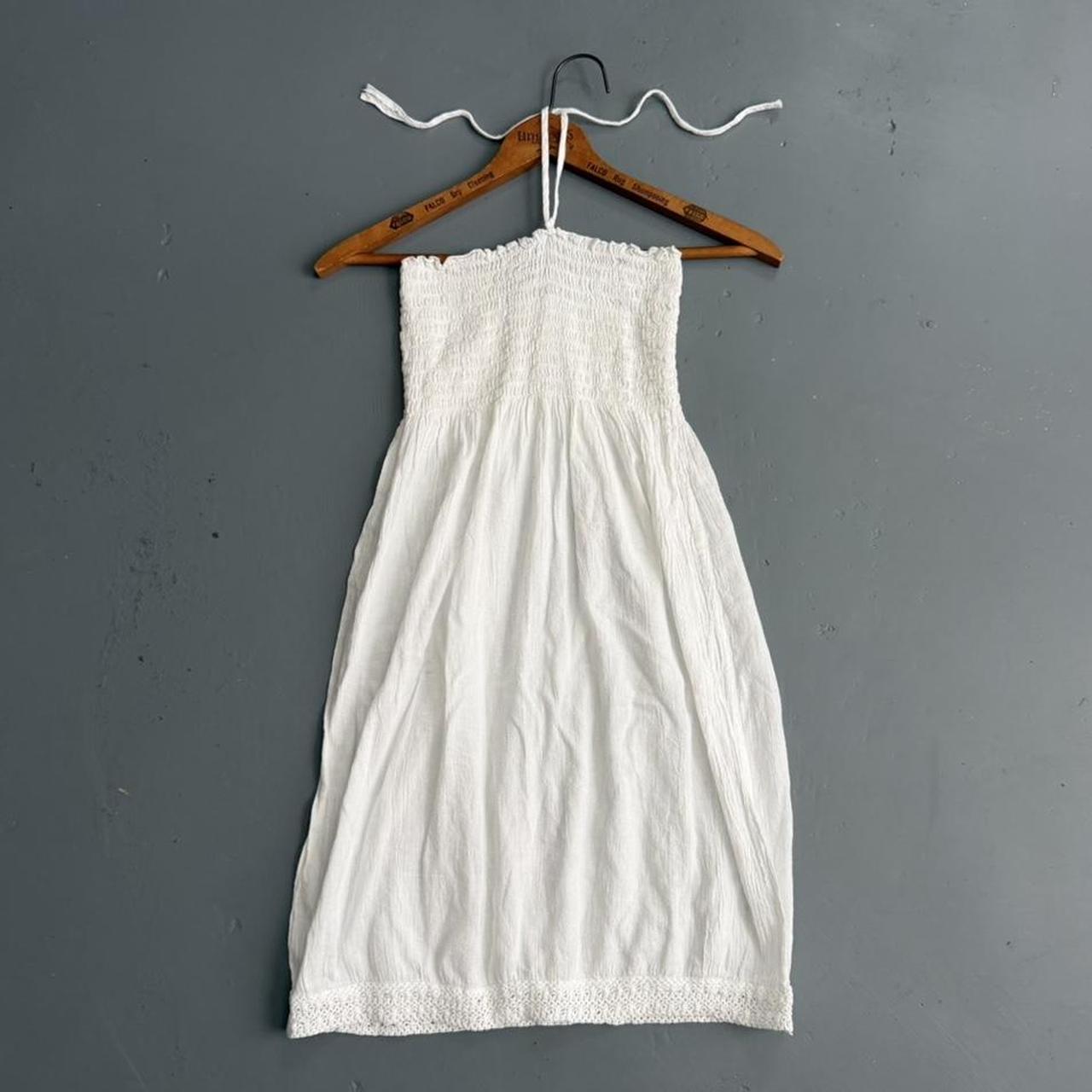 VINTAGE WHITE BABYDOLL STRAPLESS TOP/DRESS WITH HALTER TIE