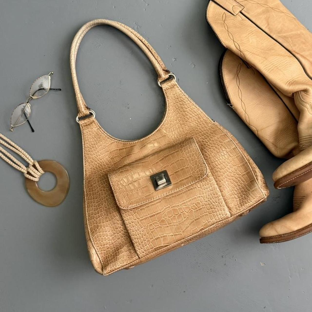 VINTAGE NINE WEST BEIGE CROCODILE BAG