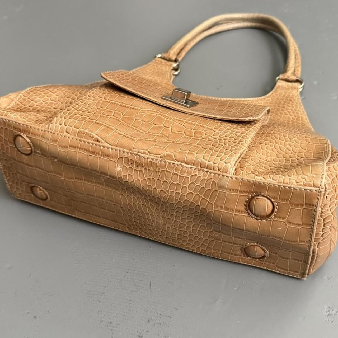VINTAGE NINE WEST BEIGE CROCODILE BAG