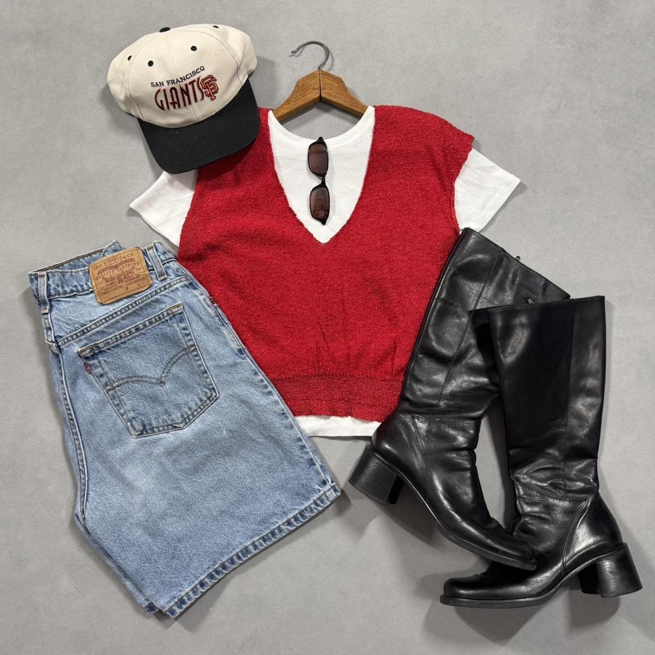 VINTAGE RED SWEATER VEST 🍒