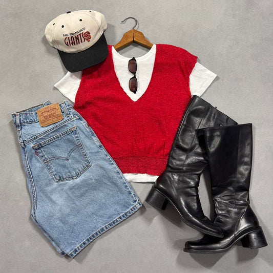 VINTAGE RED SWEATER VEST 🍒