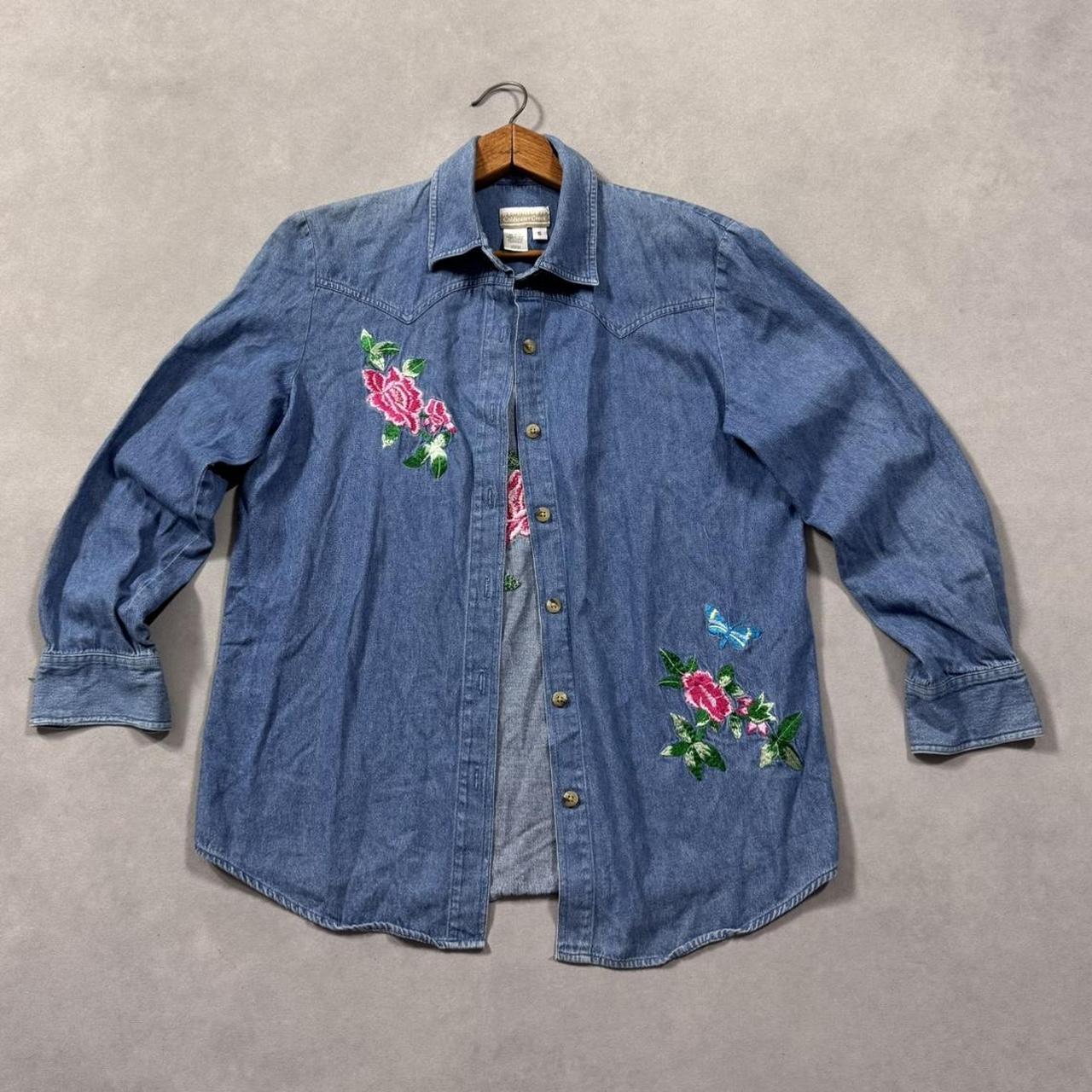 VINTAGE COLDWATER CREEK DENIM FLORAL EMBROIDERED BUTTON UP