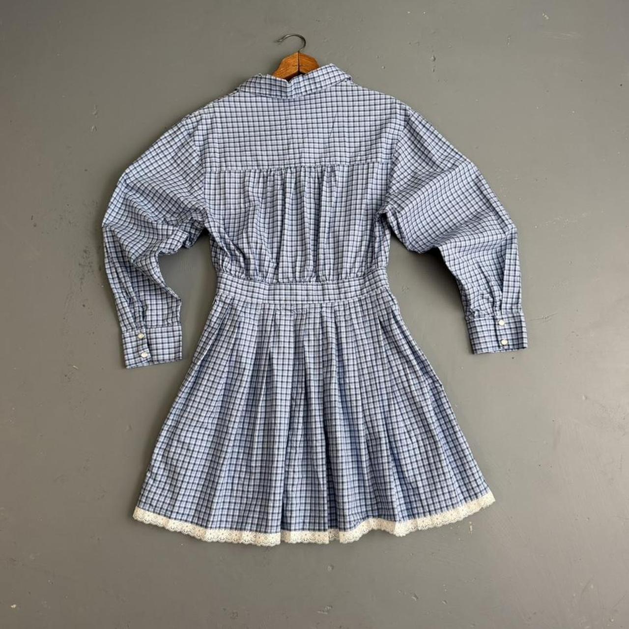 VINTAGE BLUE AND WHITE GINGHAM LONG SLEEVE WESTERN DRESS 🌻
