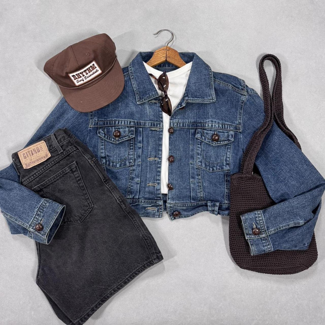 VINTAGE PARIS BLUES DENIM JACKET ☕️