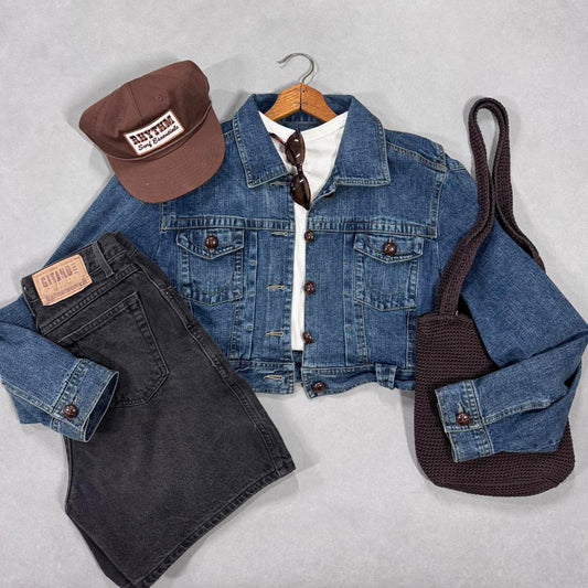 VINTAGE PARIS BLUES DENIM JACKET ☕️