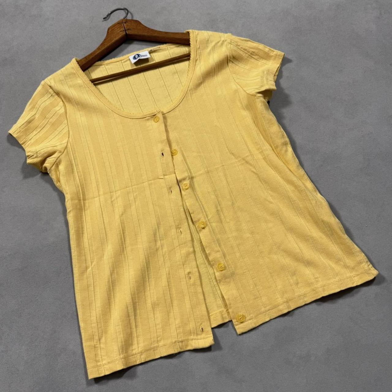 VINTAGE ARIZONA YELLOW SHORT SLEEVE CARDIGAN 🌵