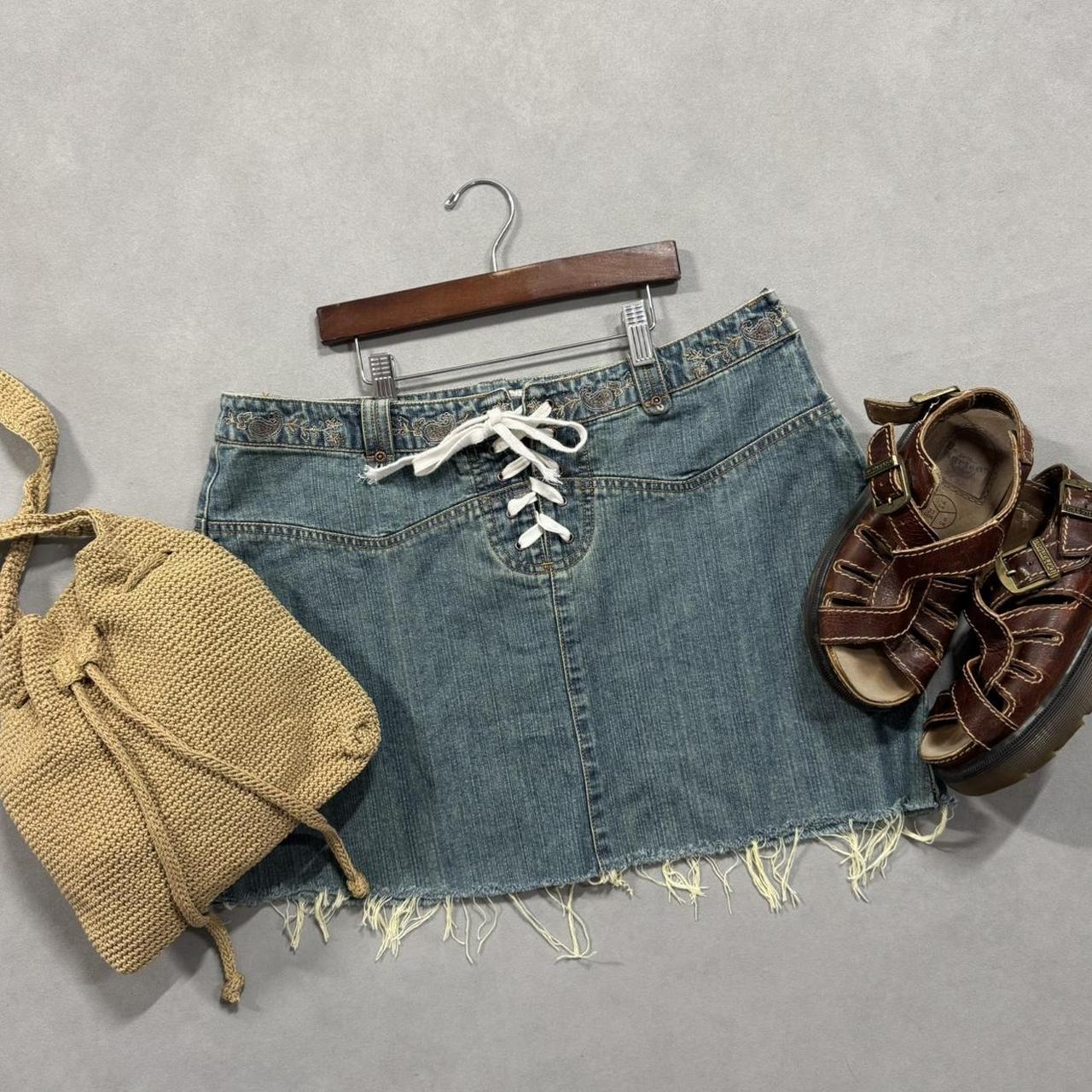 VINTAGE 90S FADED GLORY MINI TIE SKIRT 🌿