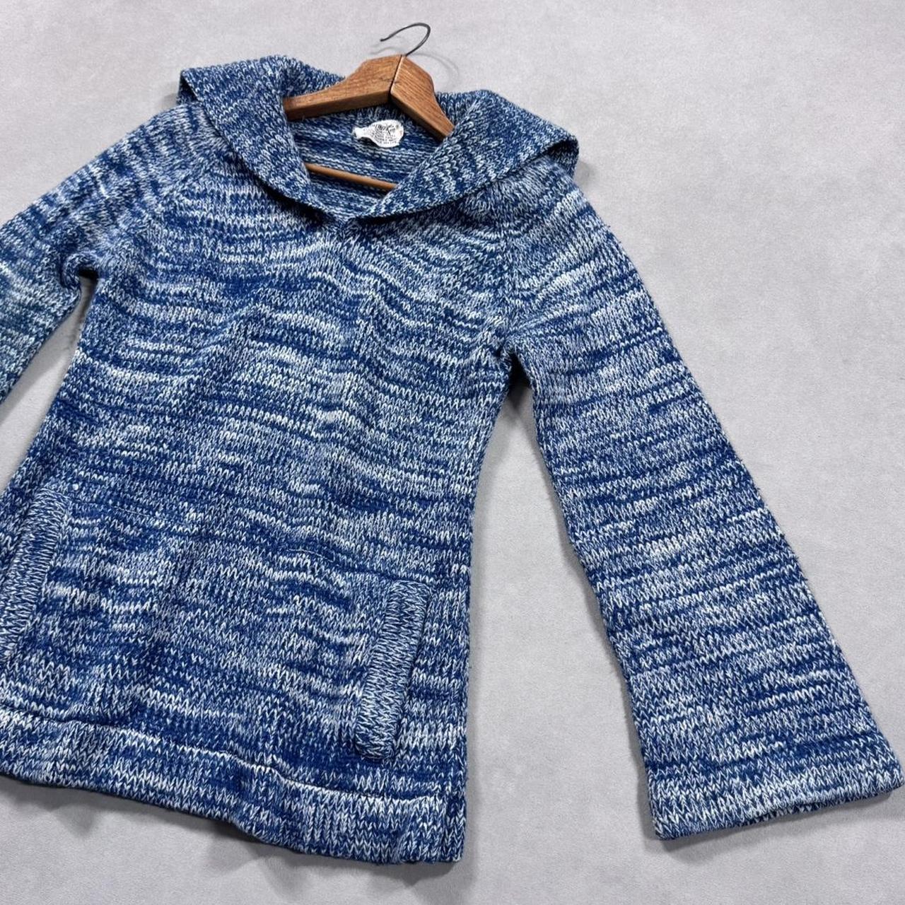 VINTAGE 90S BLUE BELL-SLEEVE SWEATER