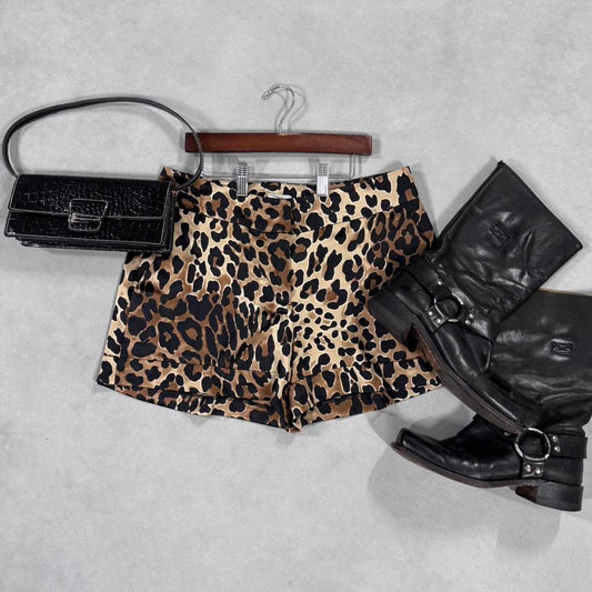 VINTAGE 90S CACHE SILK ANIMAL PRINT SHORTS 🐆
