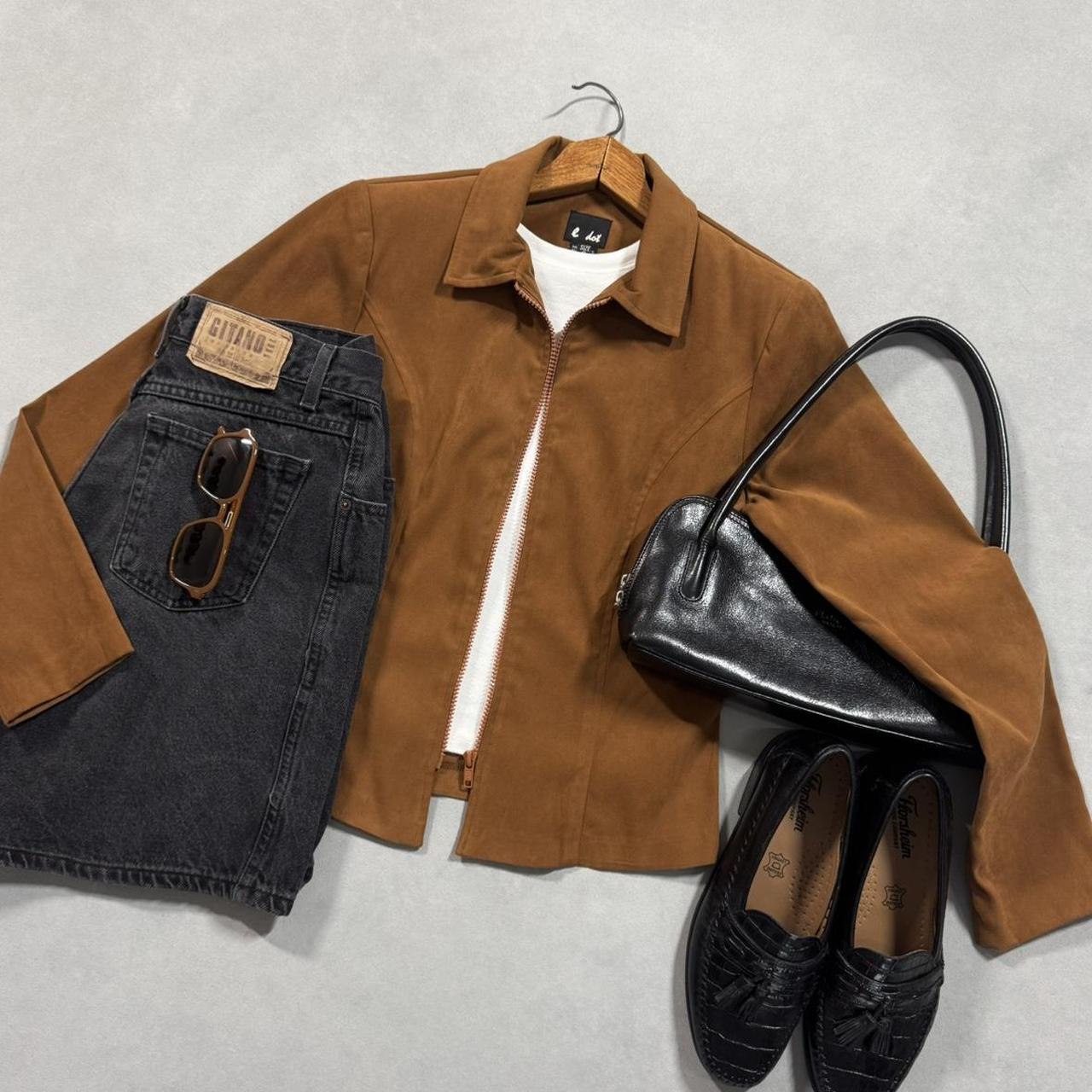VINTAGE 90S “E DOT” BROWN JACKET 🐌
