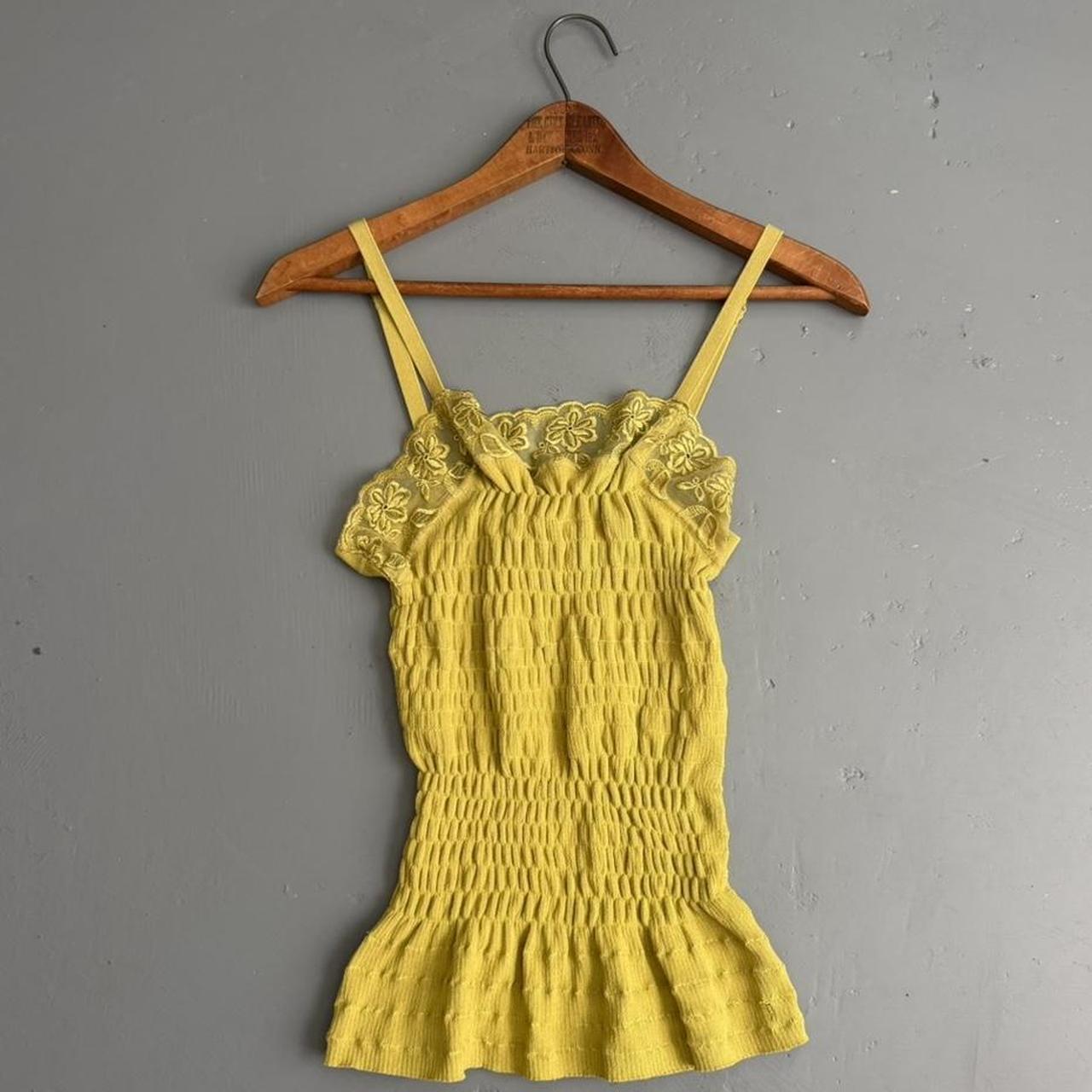 VINTAGE 90S CHARTREUSE TIGHT TANK TOP 🥑