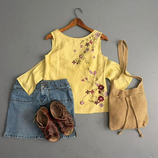 VINTAGE GREEN TIE IN THE BACK LINEN TOP W/ FLORAL EMBROIDERY