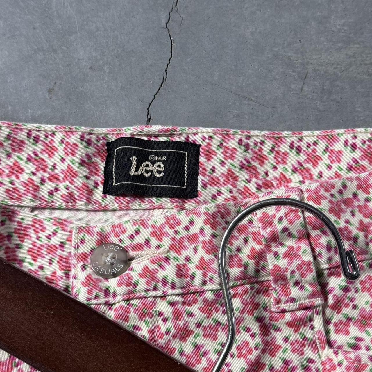 VINTAGE 90S LEE FLORAL SHORTS 🌸