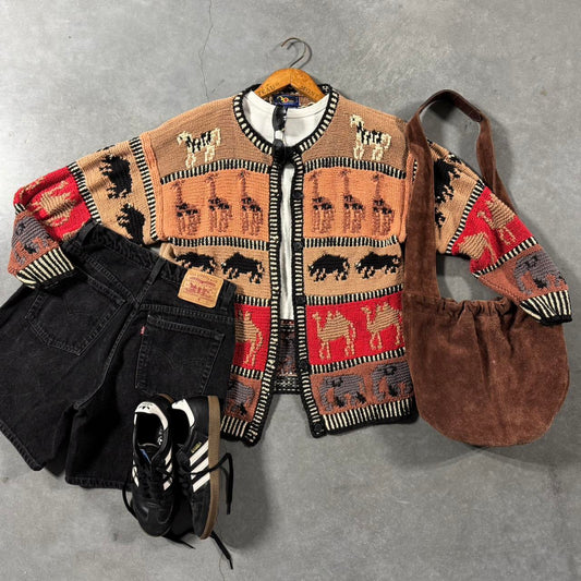 VINTAGE 1990S KNITTED BY HAND ANIMAL CHUNKY CARDIGAN 🐘🐫🦒🦙🐂