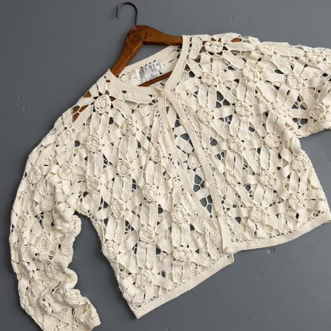 VINTAGE 90S STUDIO FLORAL CROCHET KNITTED CARDIGAN