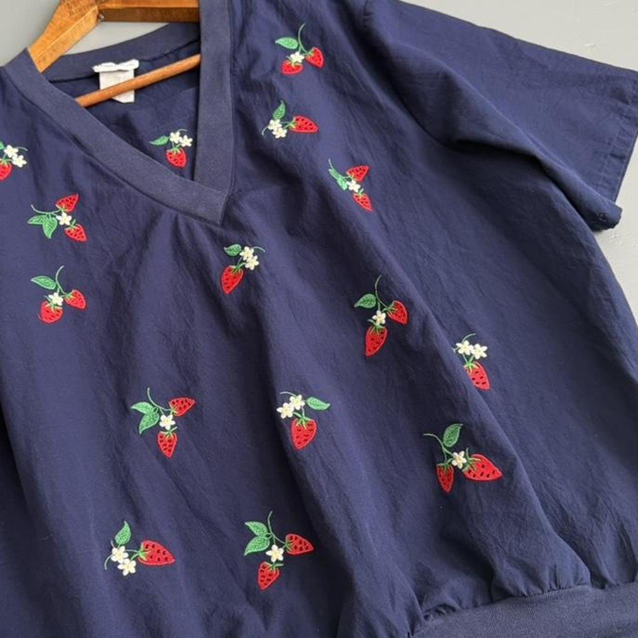 VINTAGE BONWORTH STRAWBERRY TOP 🍓
