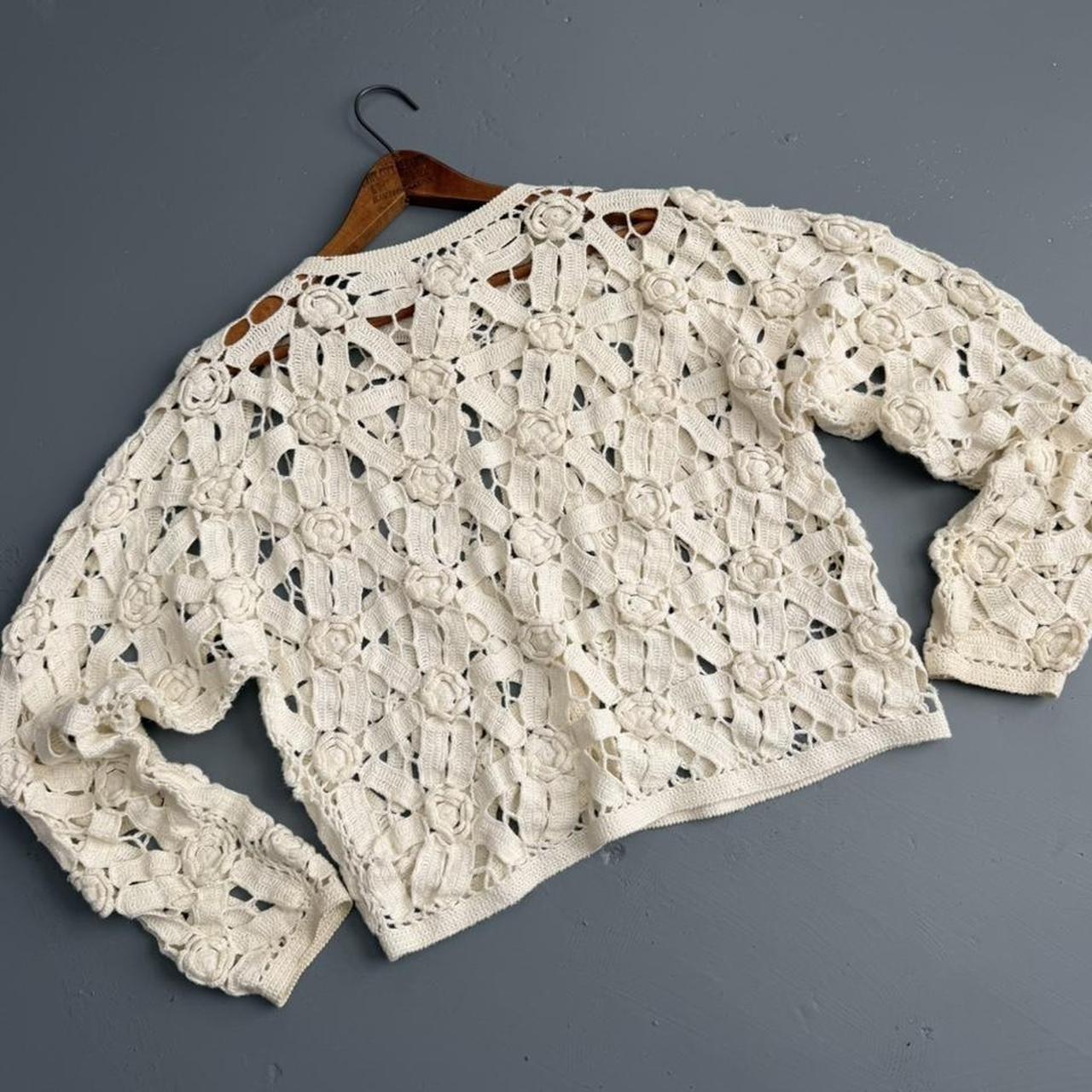 VINTAGE 90S STUDIO FLORAL CROCHET KNITTED CARDIGAN