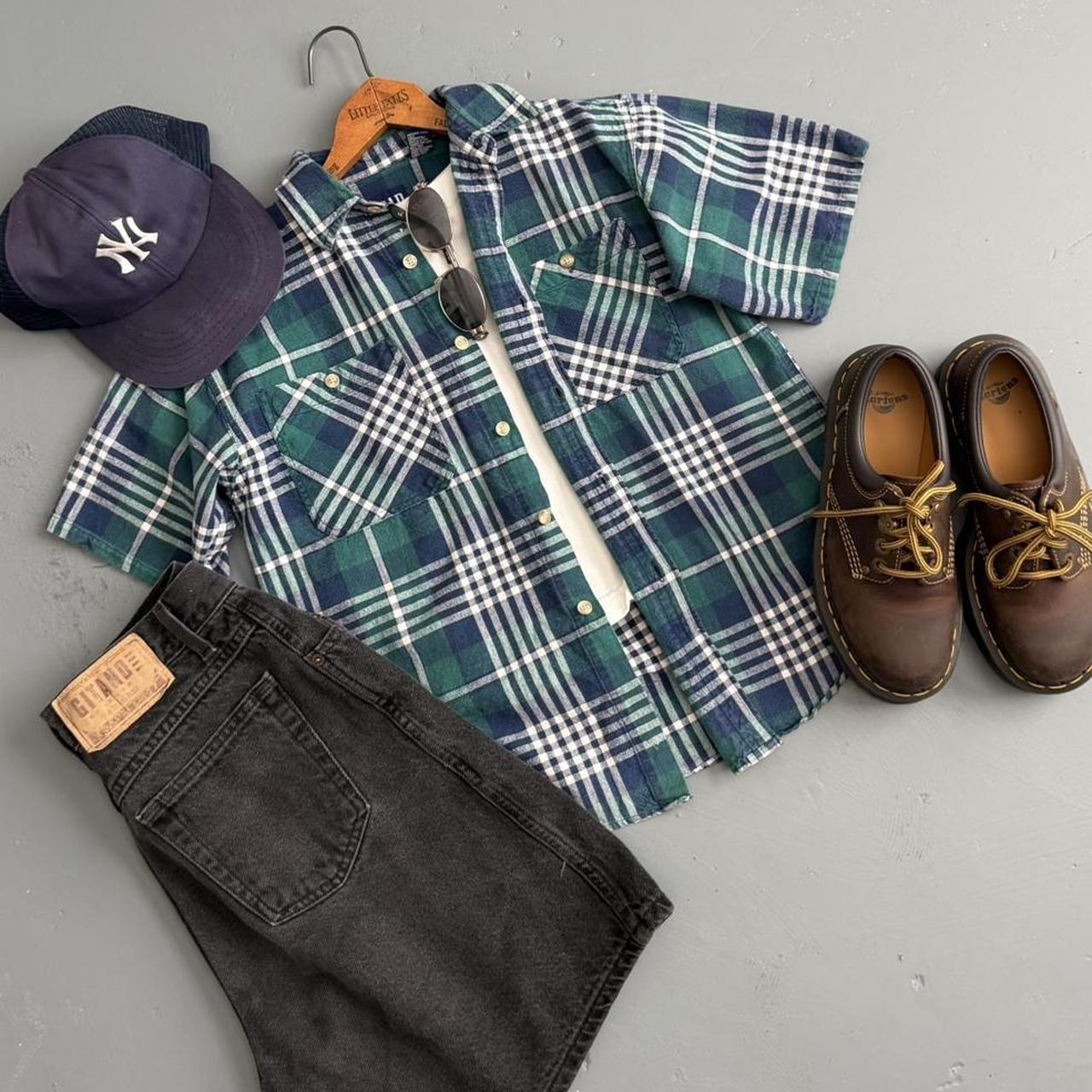 VINTAGE 90S GAP FLANNEL BUTTON DOWN 🌲