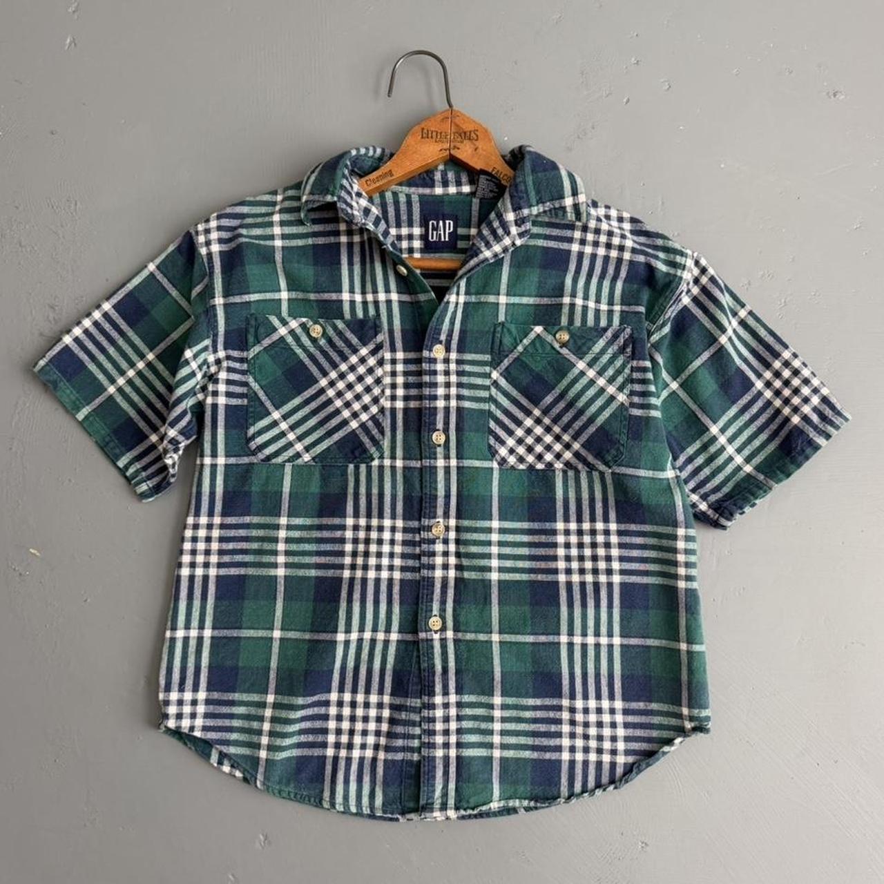 VINTAGE 90S GAP FLANNEL BUTTON DOWN 🌲