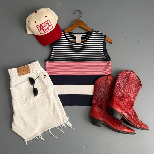 VINTAGE 90S STRIPED TANK TOP 🫐