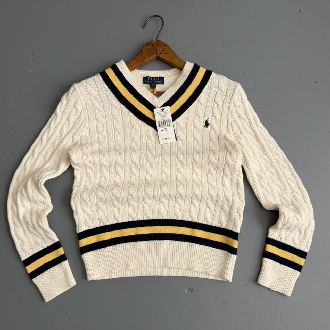 POLO SWEATER 📚