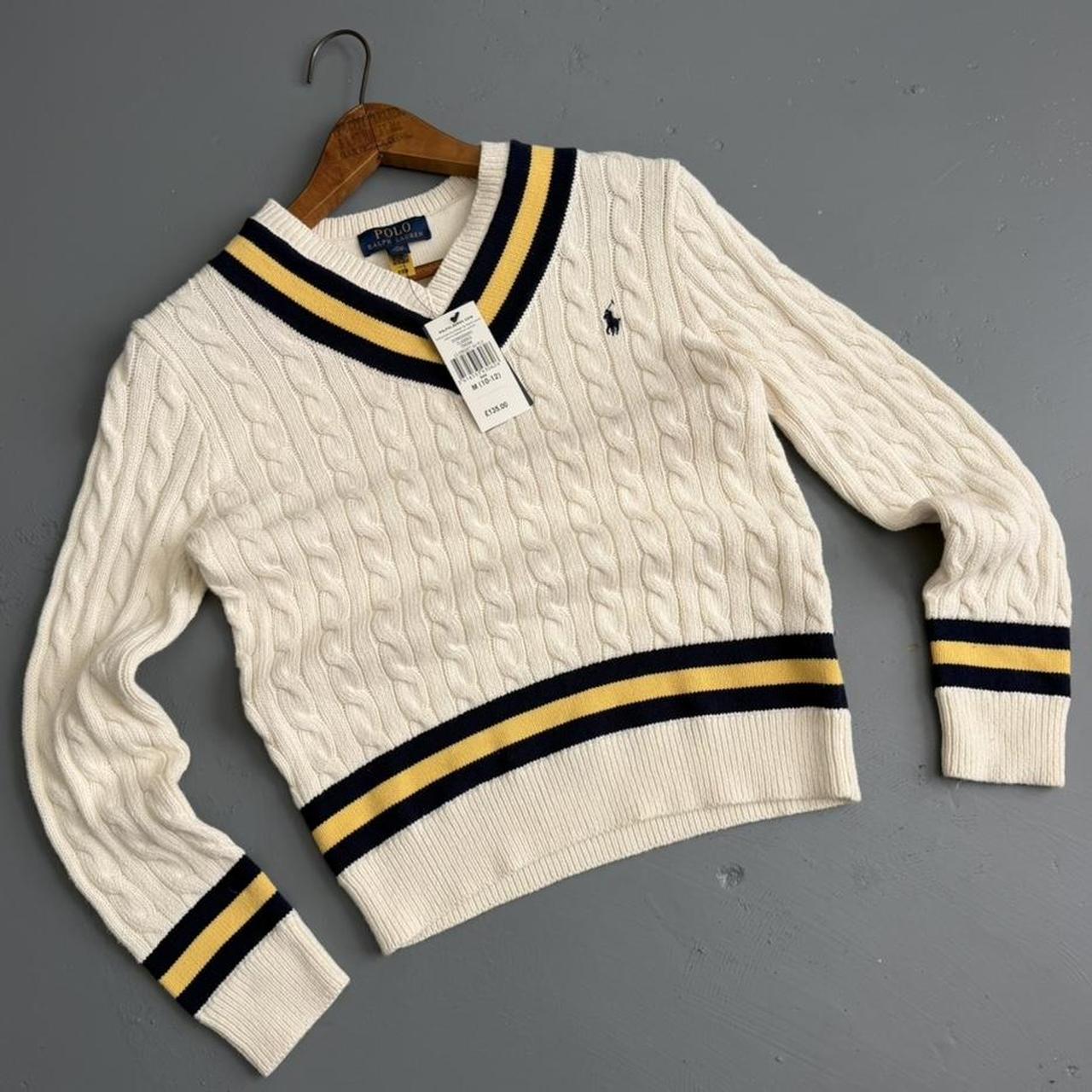 POLO SWEATER 📚