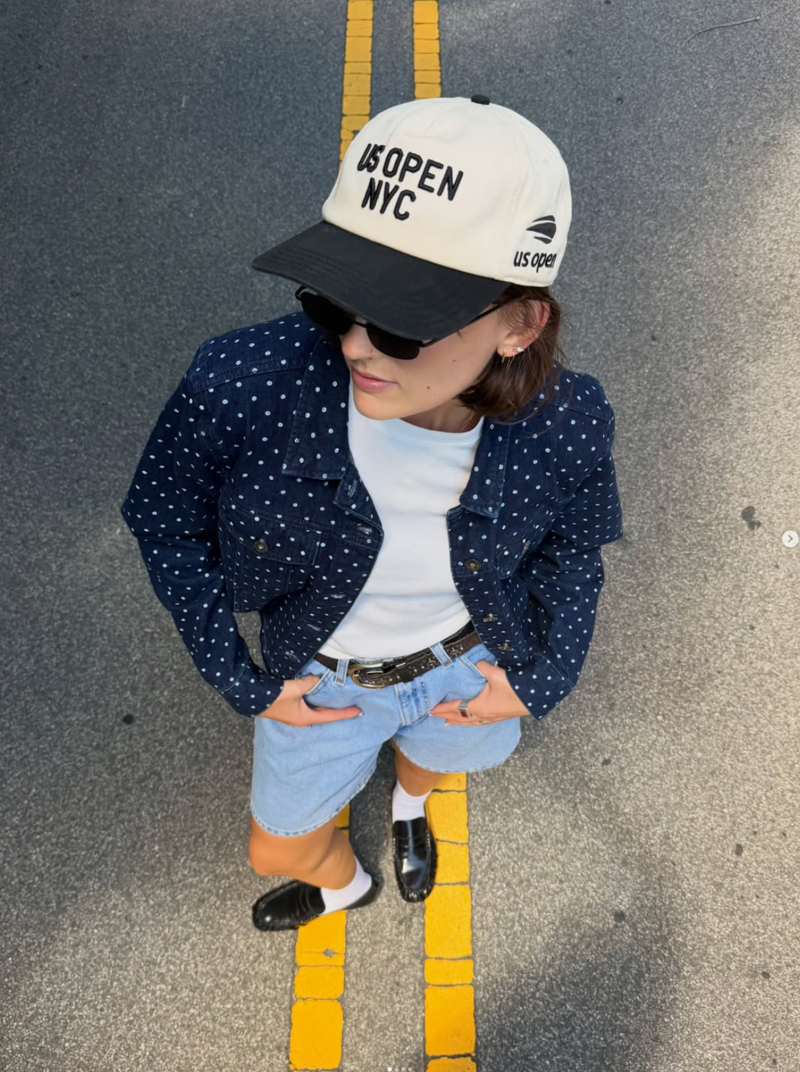 Vintage dark wash polka dot denim jacket 🍌