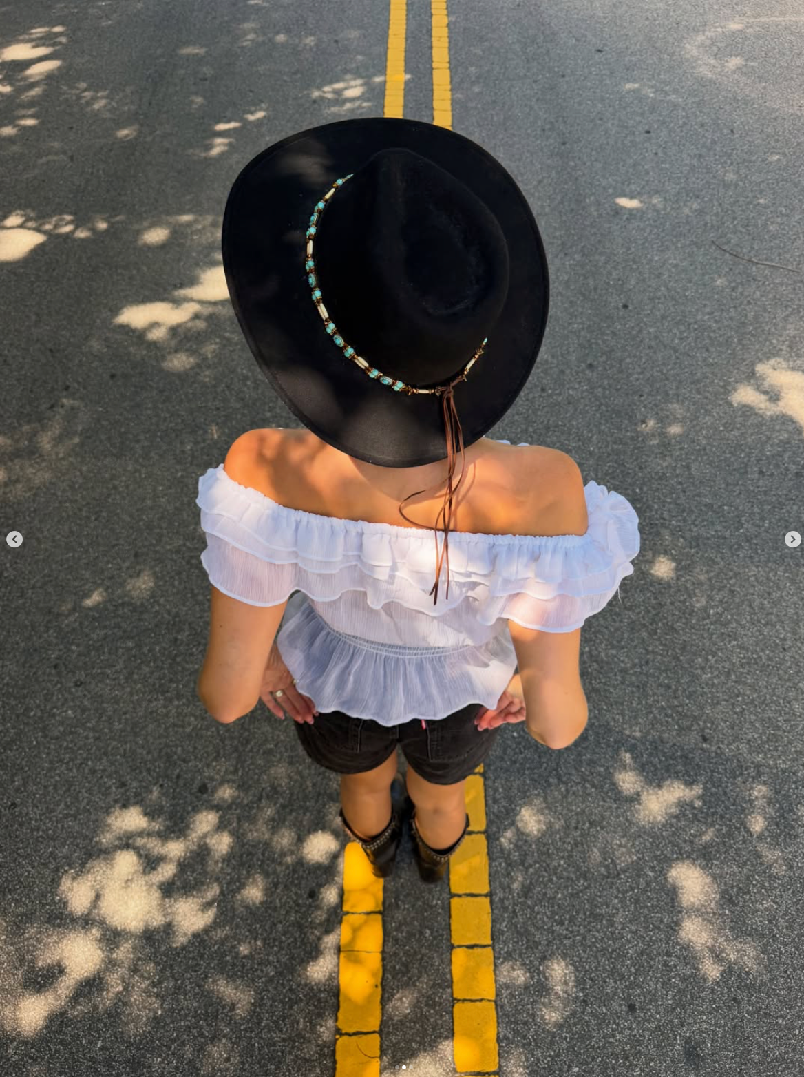 Vintage 90s white sheer off the shoulder blouse 🕊️