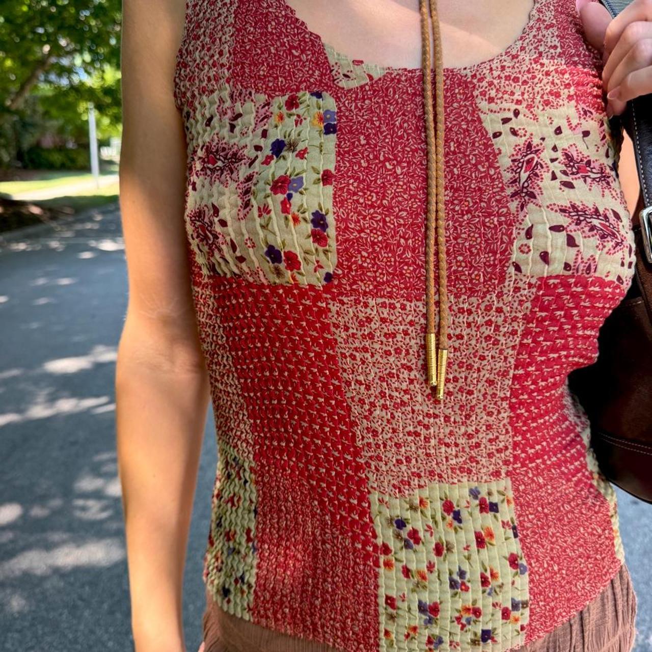 Vintage 90s patchwork floral tank top🌾