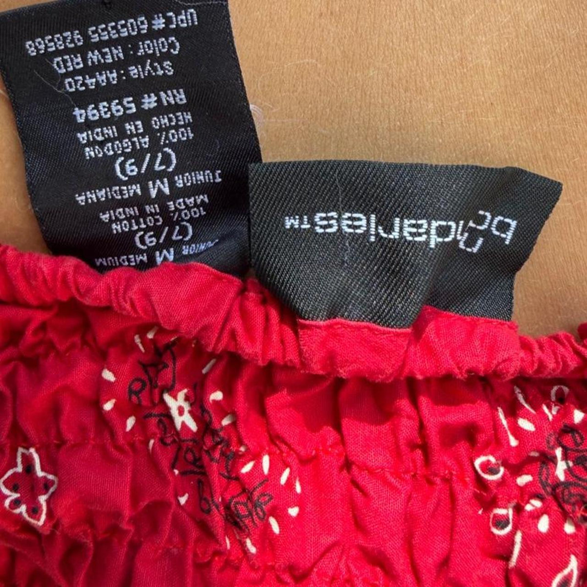 Vintage 90s bandana halter top 🍓
