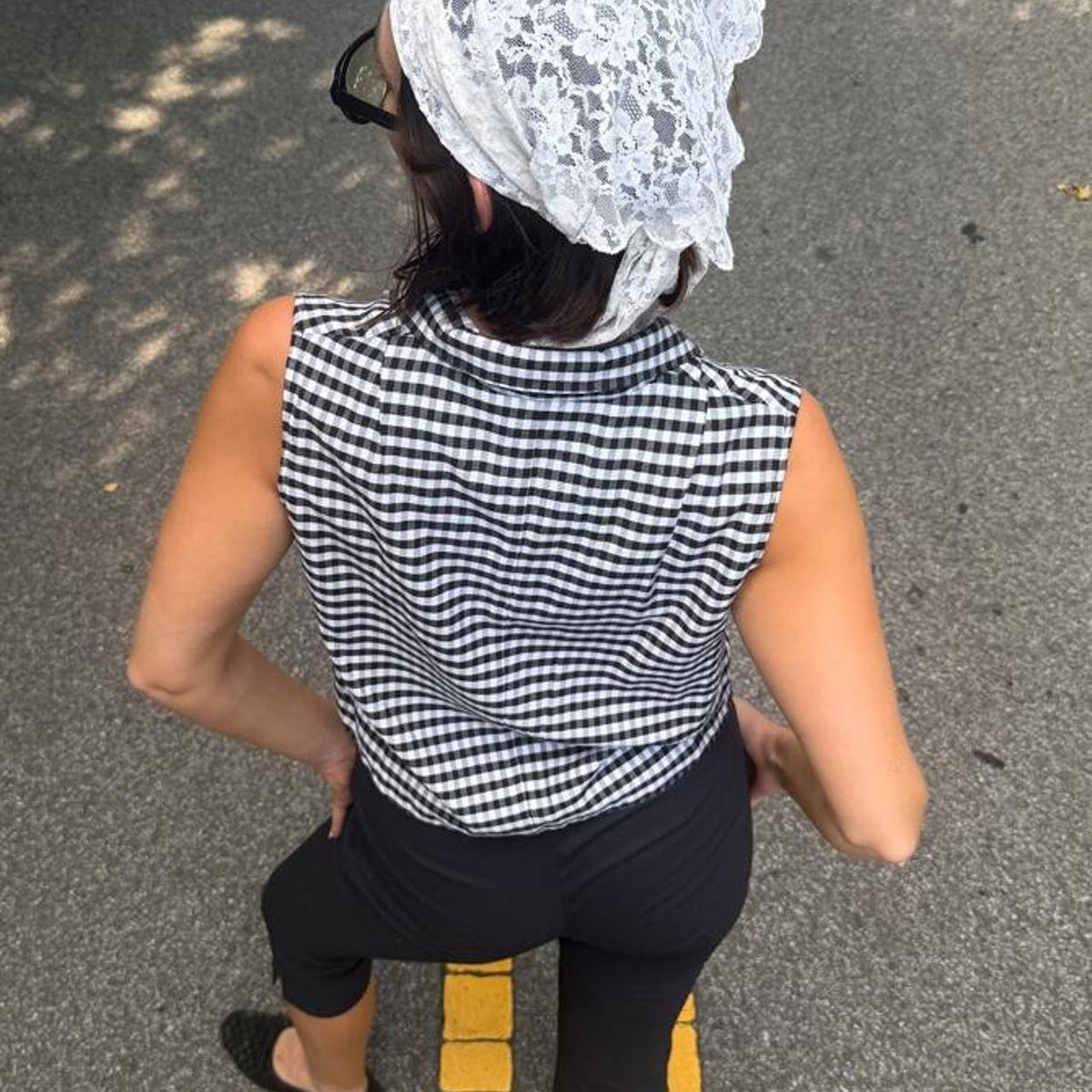Vintage 90s gingham button down vest 🍒