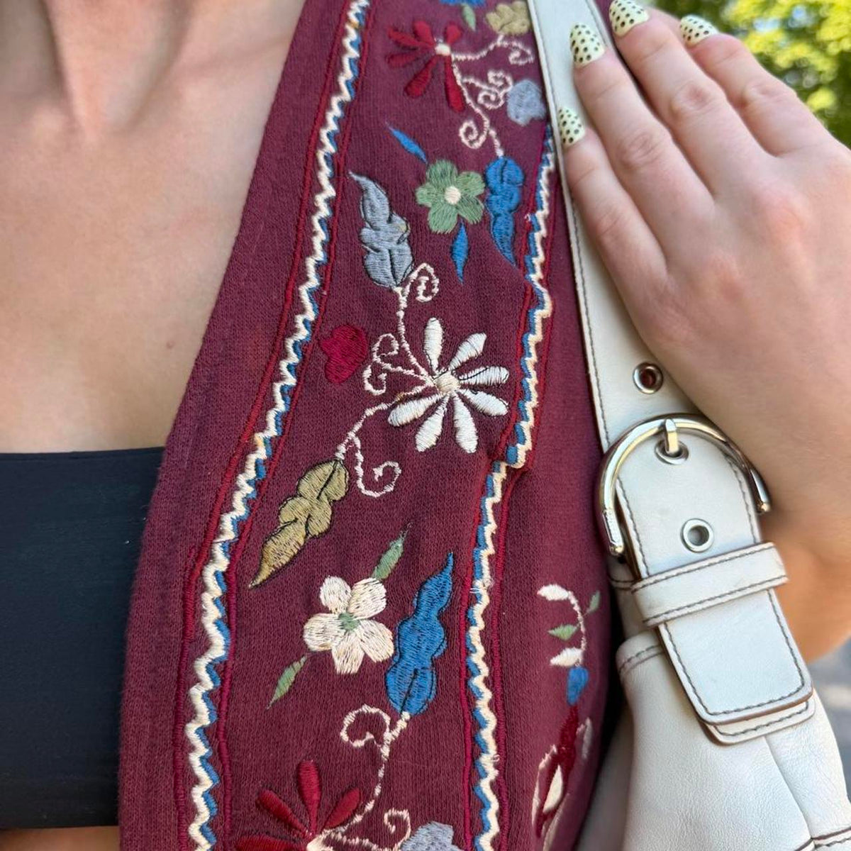 Vintage 90s floral embroidered vest