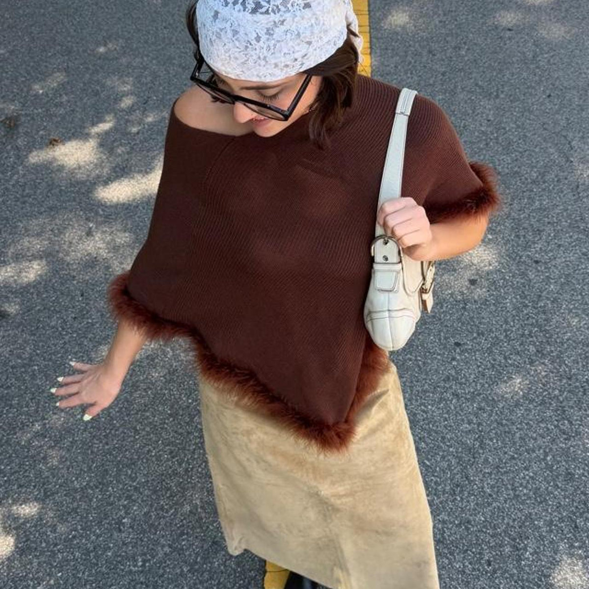 Brown faux fur knit poncho 🌻