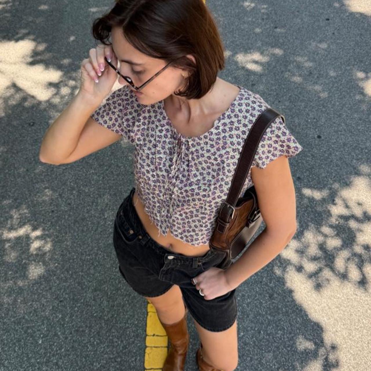 Vintage 90s floral blouse🪻