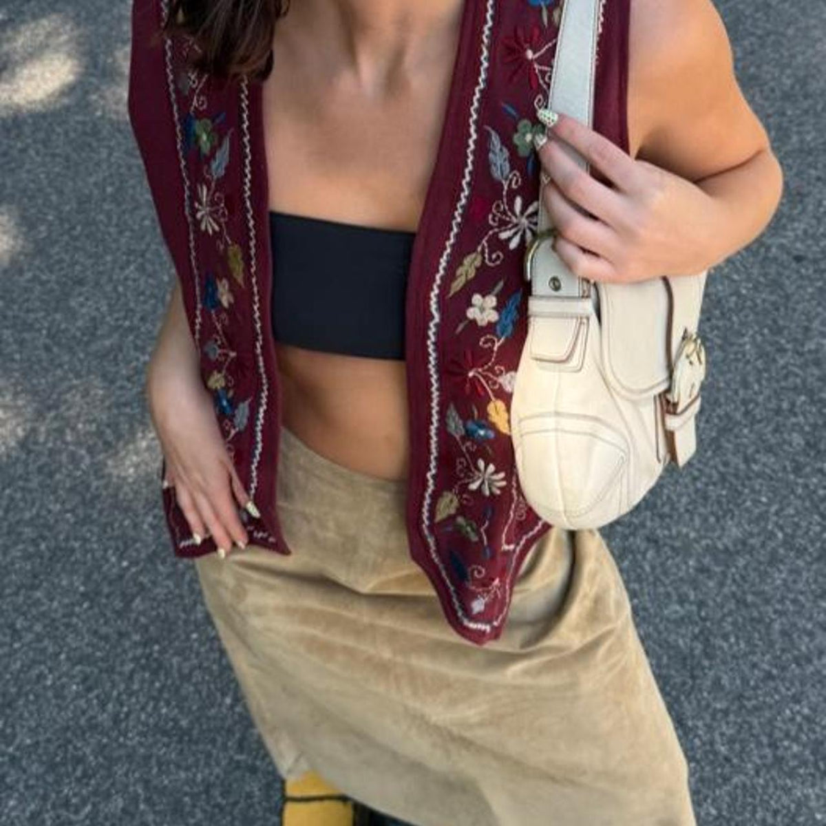 Vintage 90s floral embroidered vest