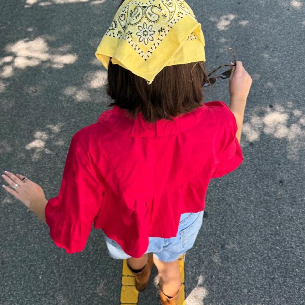Vintage 90s red blouse with ruffled collar and tie front 🍎